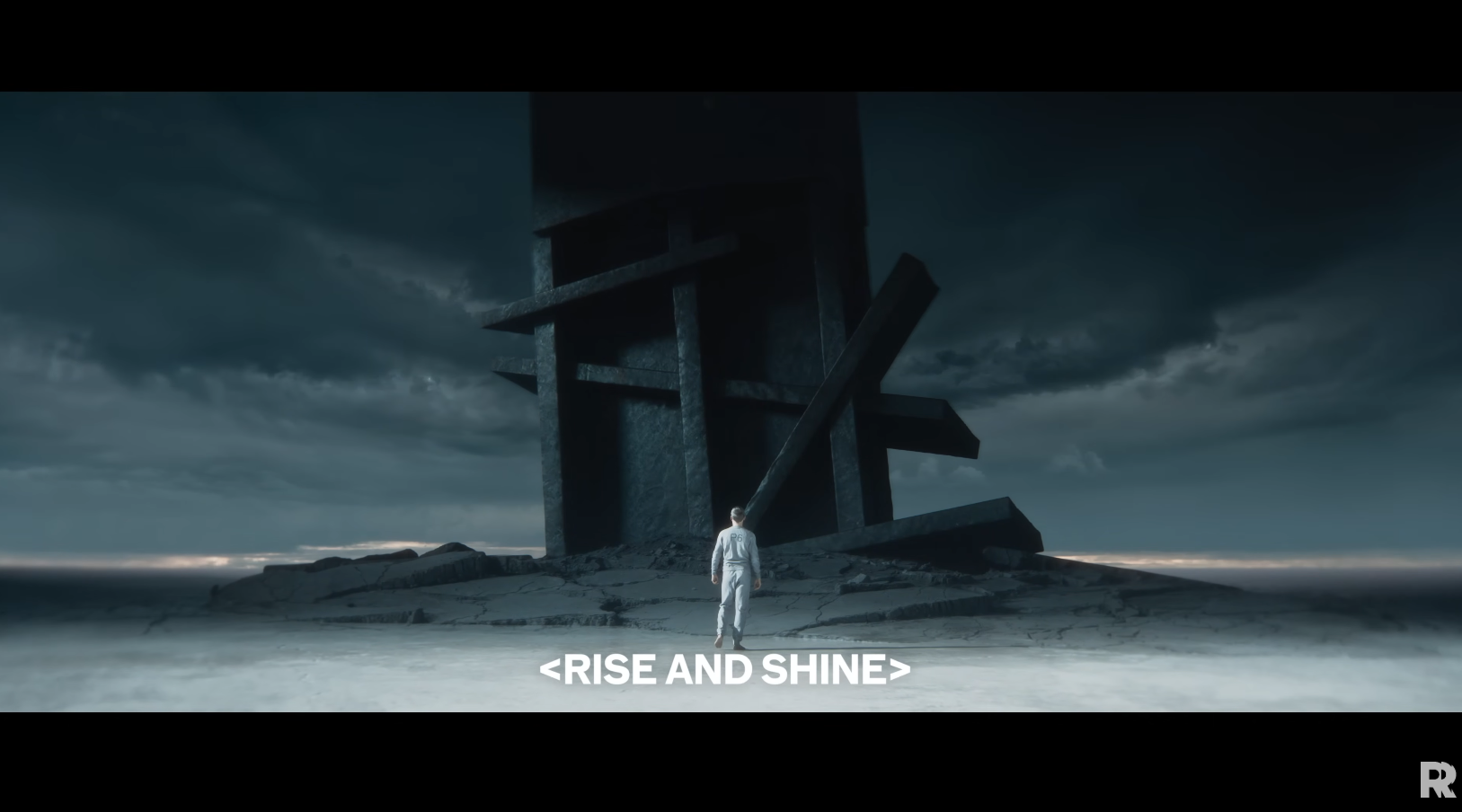 The Aberrant transforms into deadly dual staffs