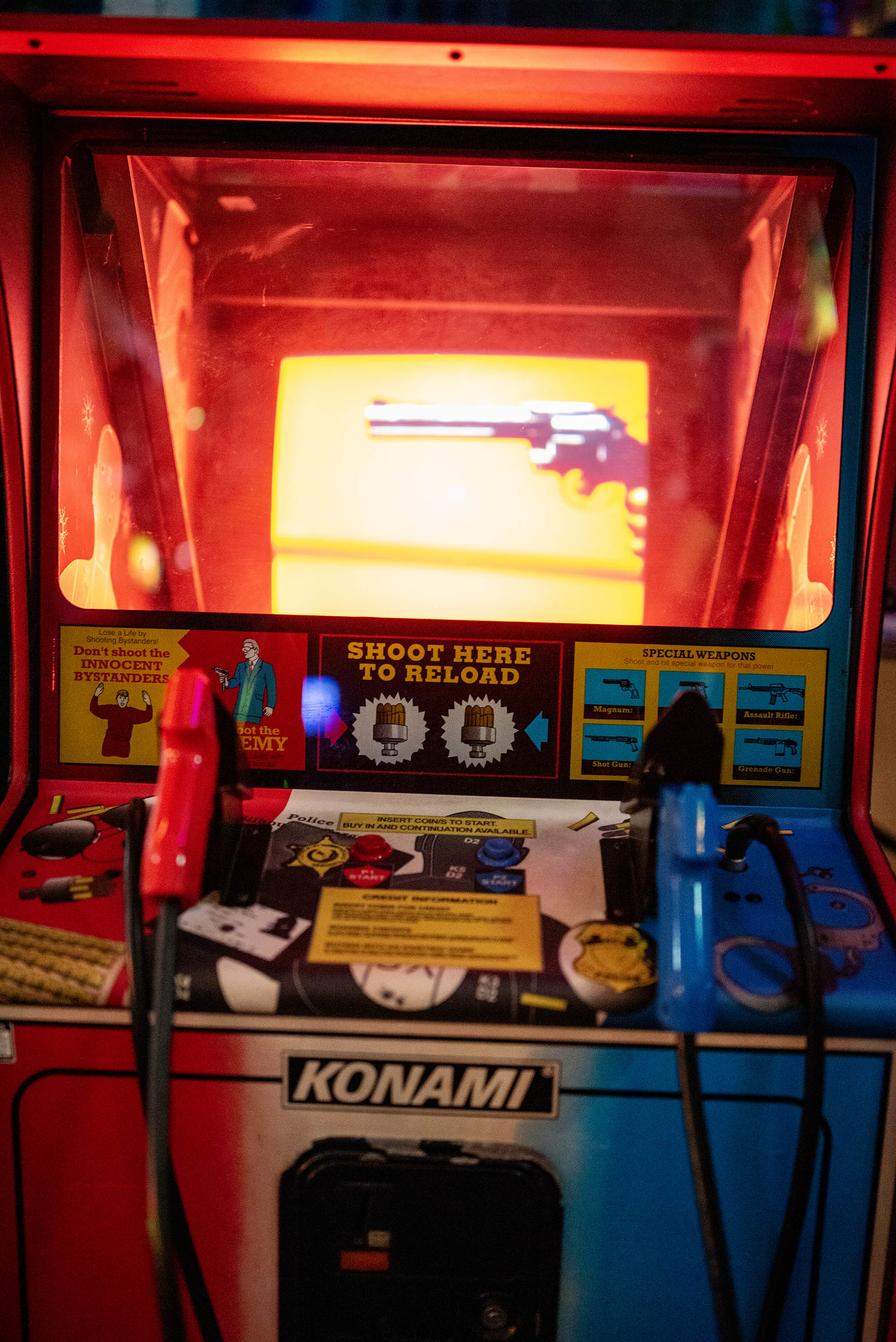 Lethal Enforcers II cabinet detail