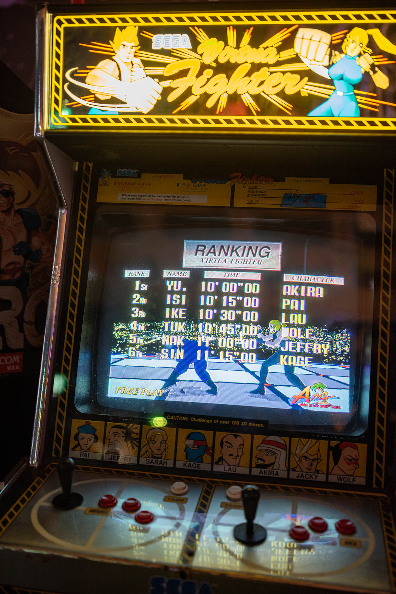 Virtua Fighter arcade cabinet