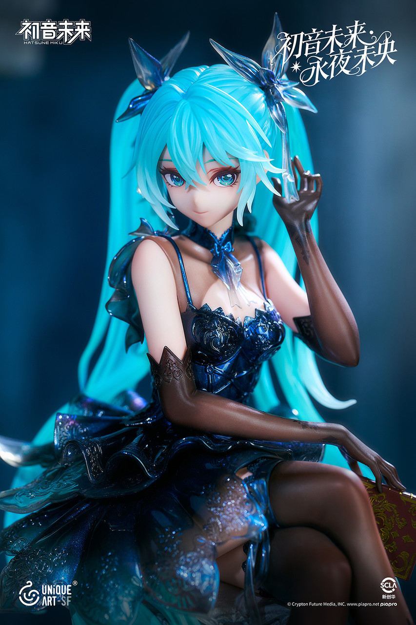 Hatsune Miku statue detail shot